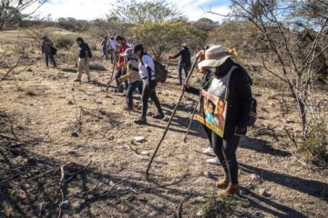 Búsqueda de desaparecidos. Foto: Pie de página - Heriberto Paredes.